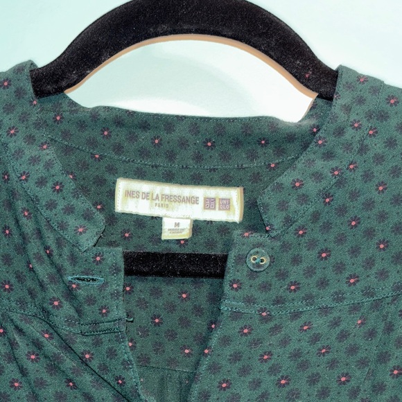 Chic Forest Green Button-Up Blouse - Picture 3 of 3